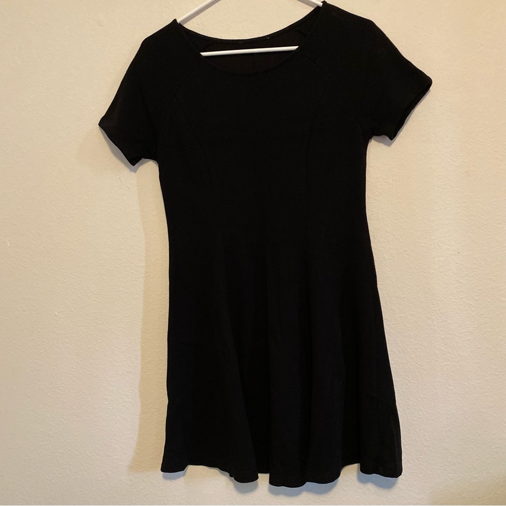 Little Black Skater Style Simple Dress Size Large
